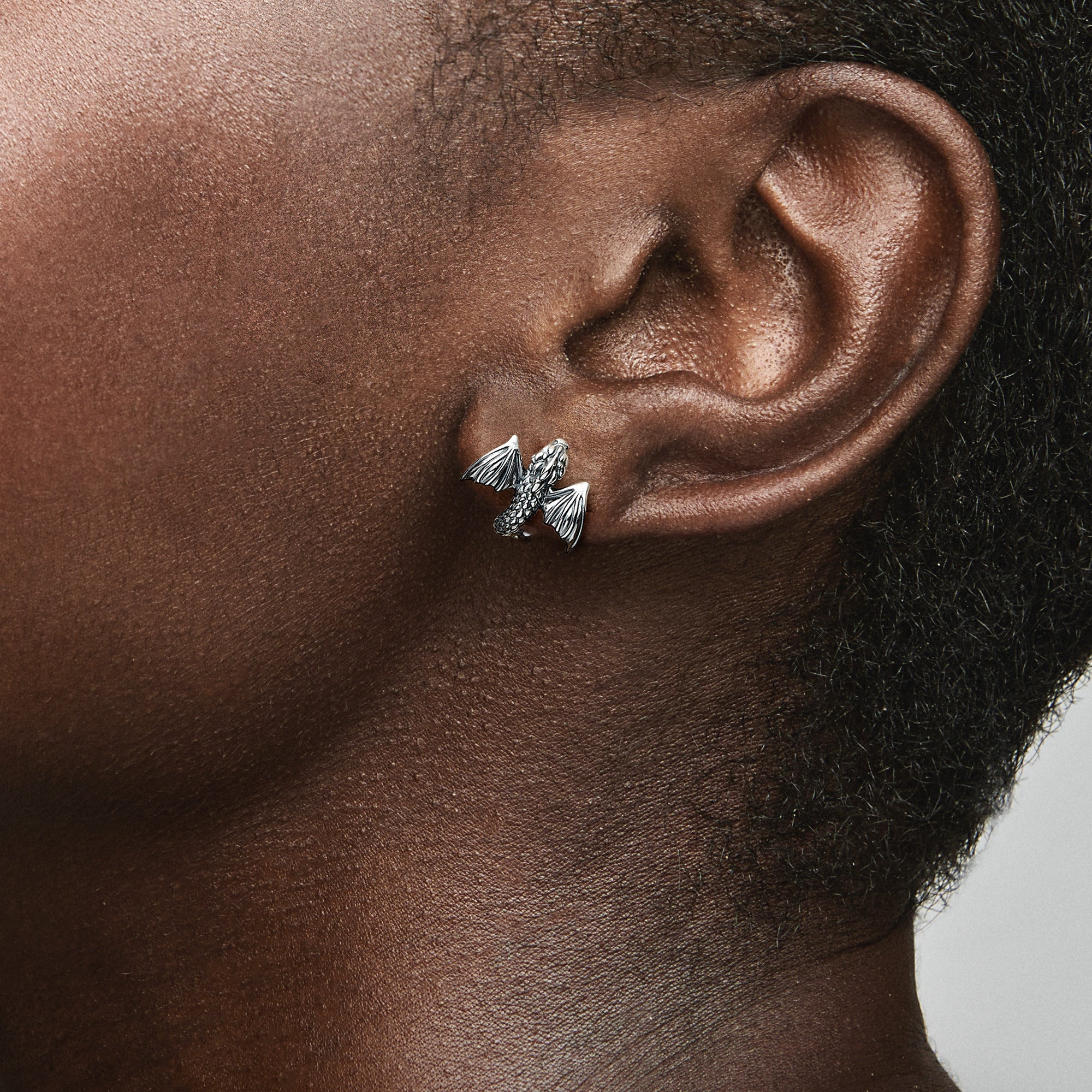 Game of Thrones Curved Dragon Stud Earrings