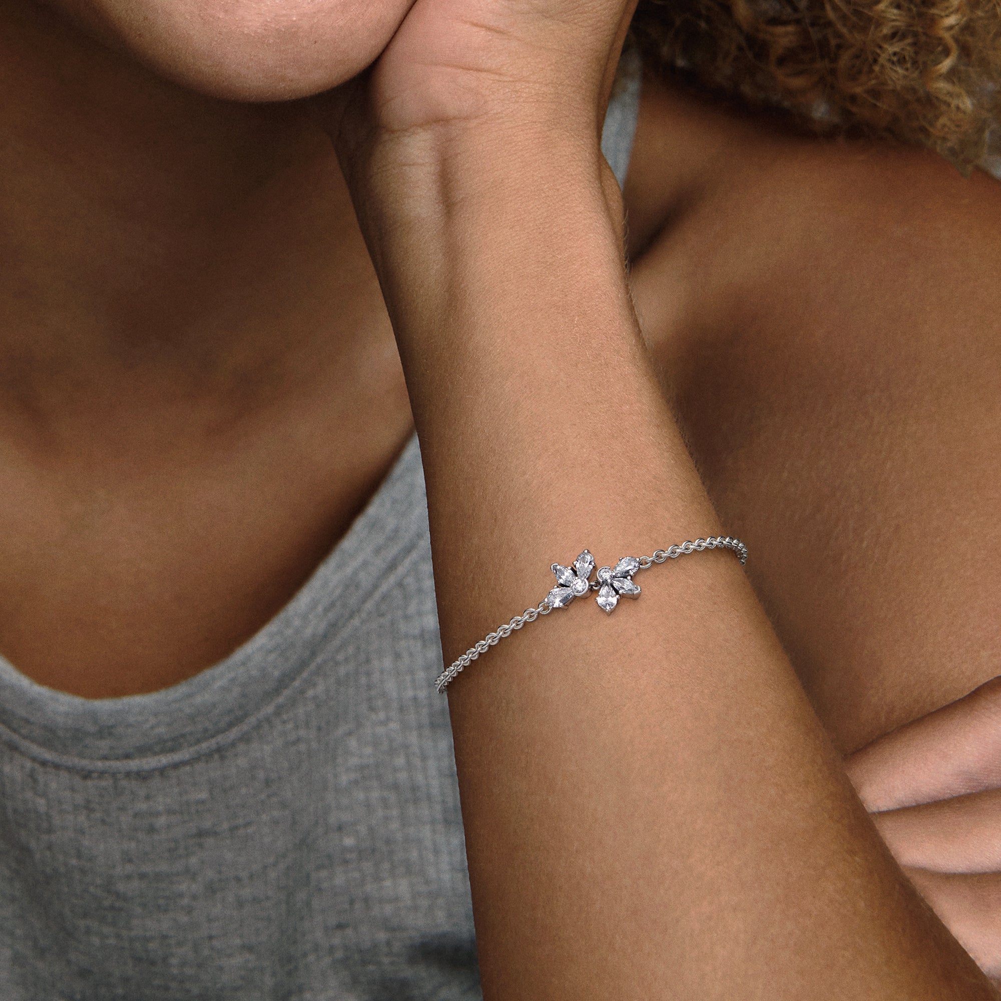 Sparkling Herbarium Cluster Chain Bracelet